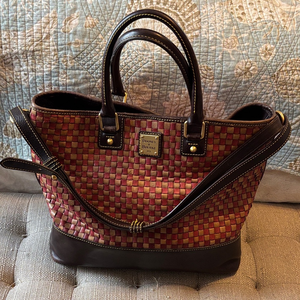 Authentic Dooney & Bourke Tessuta Chelsea Tote Bag